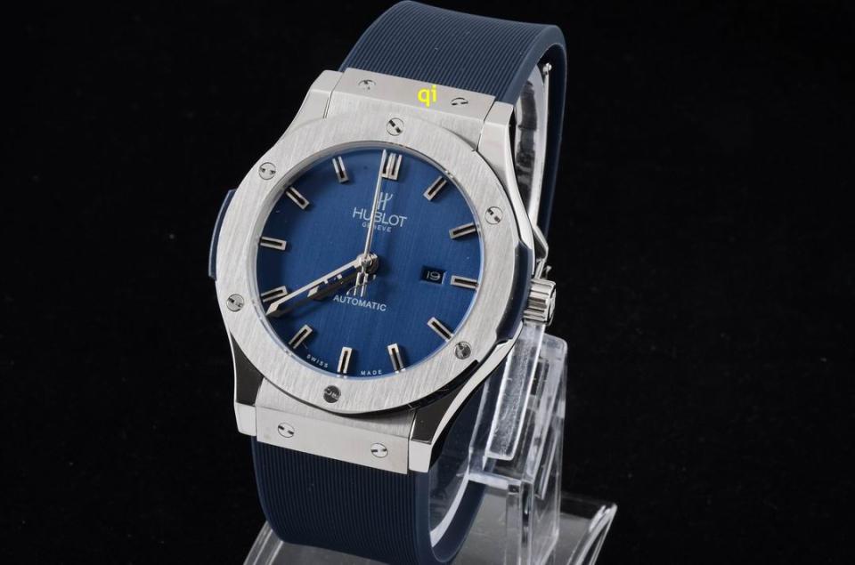 HUBLOT GENEVE Watch 45